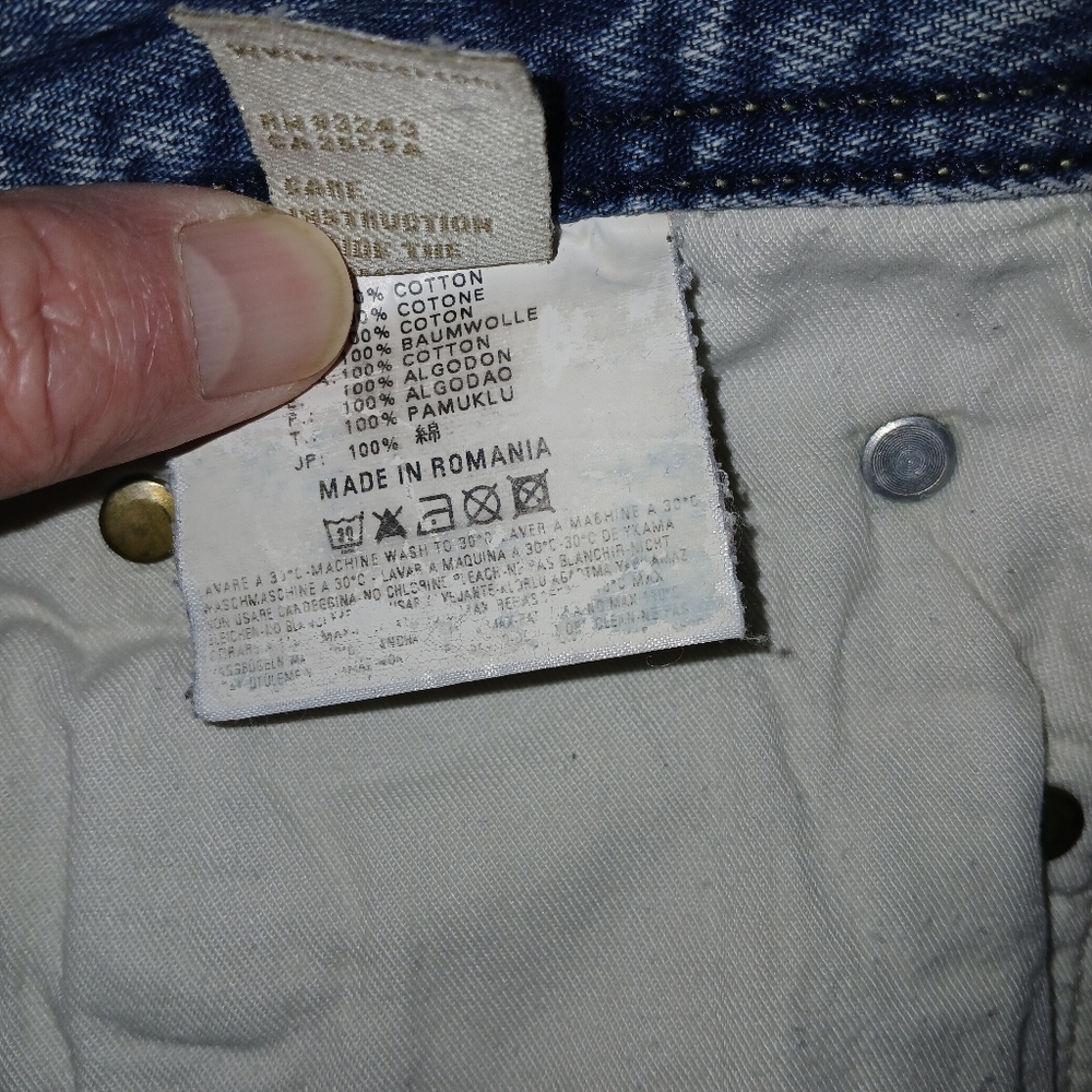 Diesel Light Blue Relaxed Men's Jeans 31 Waist - Picture 4 of 14